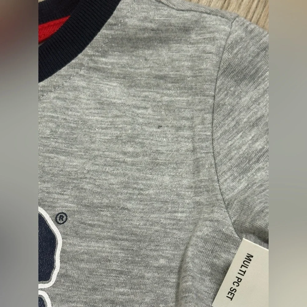Lee. NWT. 3-Piece Play Outfit in Gray, Navy & Red-Striped.